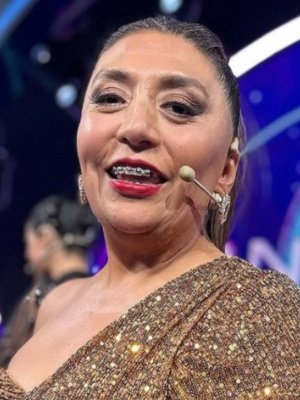 Pincoya sobre el deseo de Cony Capelli de compartir su premio: 
