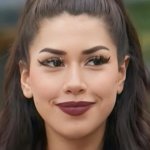 Scarlette Gálvez encendió el árbol de navidad en Maipú: "Feliz de asistir a eventos de mi comuna"
