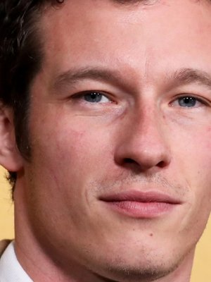 ¿Quién es Callum Turner, la rumoreada nueva pareja de Dua Lipa?