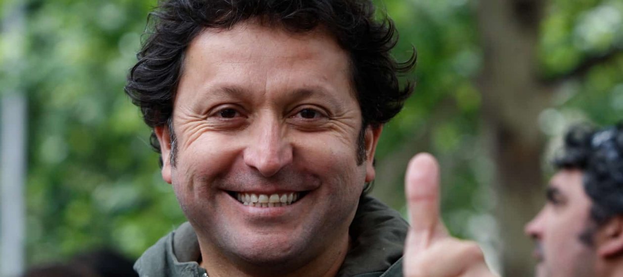 Daniel Alcaíno presenta a su nueva pareja
