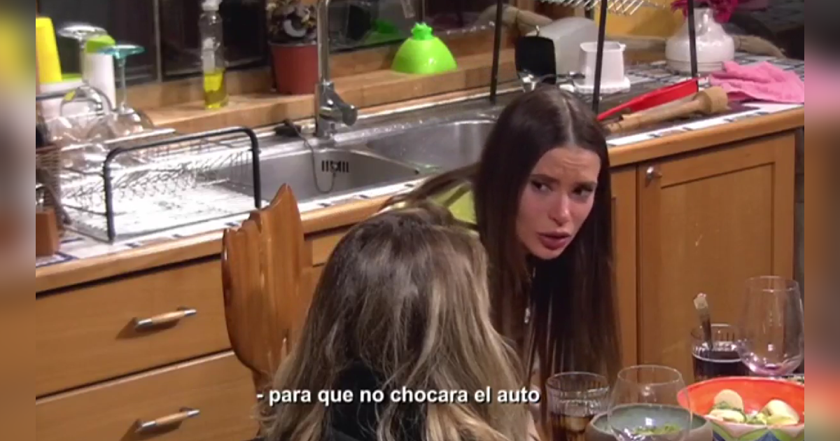 julia Fernandes en La Cabaña de Mega