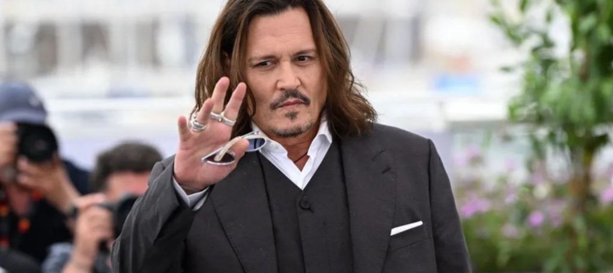 Actriz acusa a Johnny Depp de maltrato durante rodaje