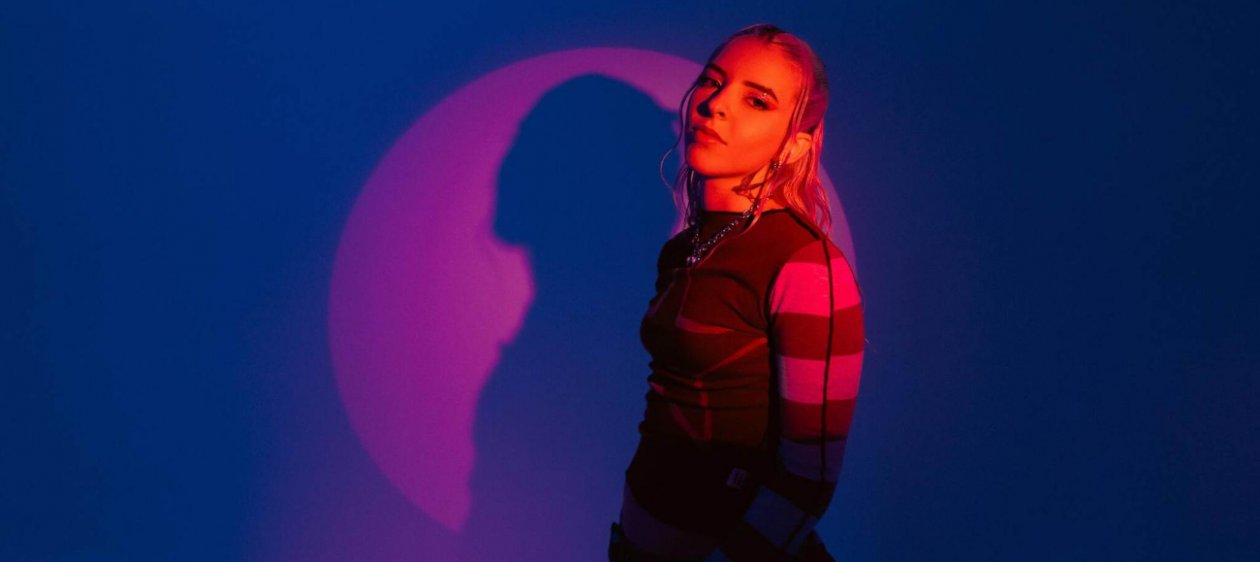 Young Miko publica su álbum debut 