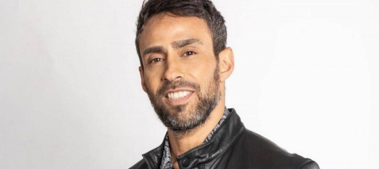 Mago Valdivia exhibe prueba que contradicen declaraciones de Natthy Chilena