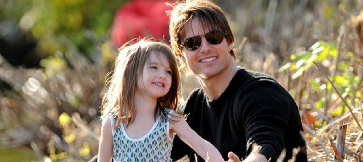 Hija de Tom Cruise deja de usar el apellido de su papá