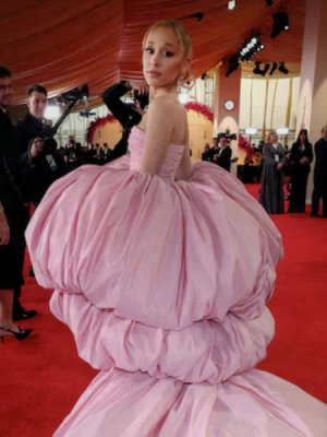 ¡Tiempo de galas! ¿Qué ocurre con los vestidos usados por las celebridades en las alfombras rojas?