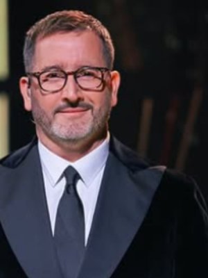 Eduardo Fuentes se sometió a cirugía para eliminar carcinoma: 