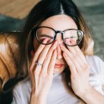 Generación agotada: ¿Por qué y de qué están tan cansados los Millennials?