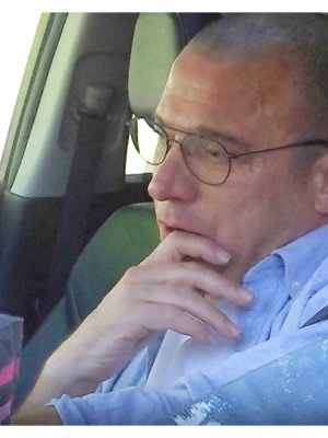¿Julian Elfenbein congelado de CHV? El animador se refirió a su presente televisivo