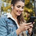 Smartphones y micro pagos: el debate sobre las comisiones en tiendas de apps
