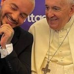 Figuras del mundo rinden homenaje al fallecido Papa Francisco en sus redes