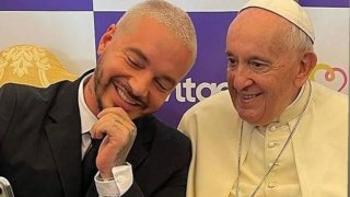 Figuras del mundo rinden homenaje al fallecido Papa Francisco en sus redes