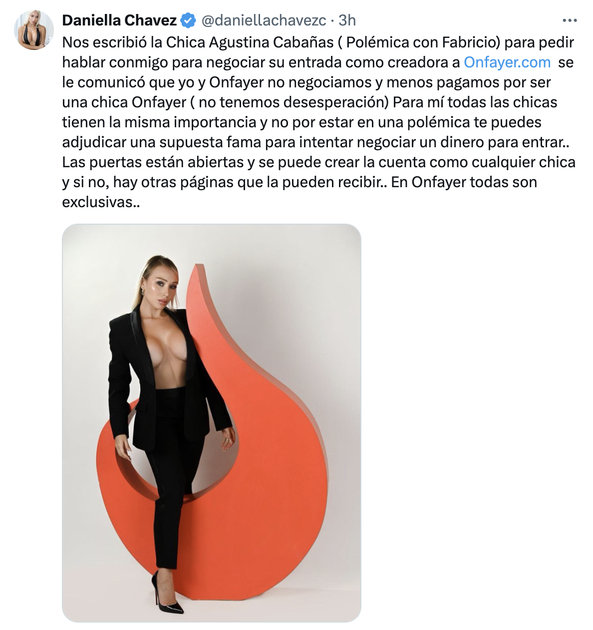 Post de Daniella Chávez revelando pelitición de Agustina Cabañas