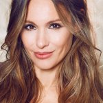 Pampita compartió inéditas fotos de su pasado de bailarina
