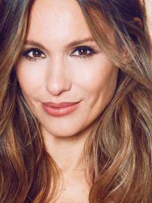 Pampita compartió inéditas fotos de su pasado de bailarina