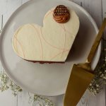 Celebra a mamá con la dulzura y tradición de la pastelería austriaca