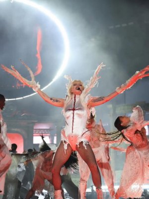 Récord mundial: Lady Gaga reúne a más de 2 millones en la playa de Copacabana