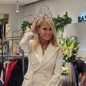 Se cumplen 38 años desde que Cecilia Bolocco se transformó en Miss Universo