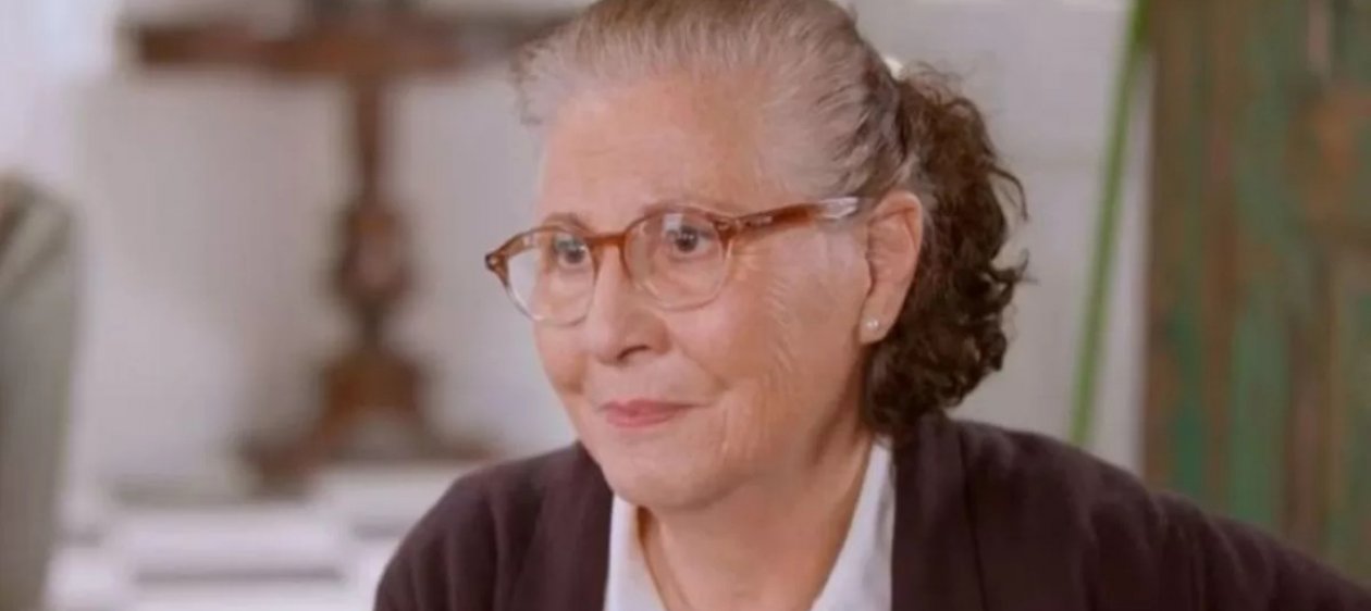 Hija de Teresita Reyes anuncia libro tras la muerte de su madre: