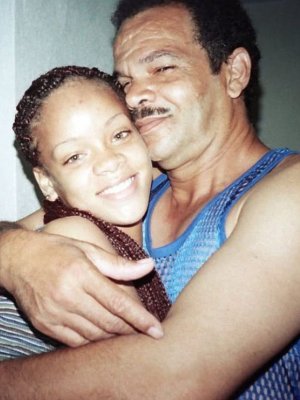 Fallece el padre de Rihanna a los 70 años