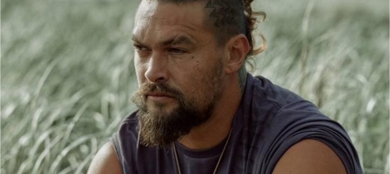 Jason Momoa celebró sus 46 años despidiéndose de su icónico look