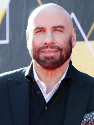 ¡Nadie lo acompañó! Registro muestra a John Travolta en Chile comiendo solito