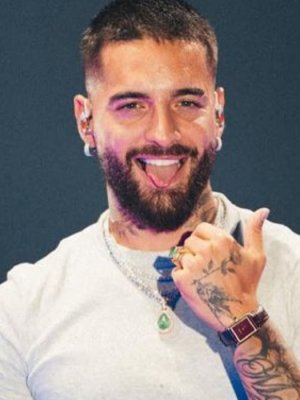 Maluma interrumpió concierto para retar a asistente que llevó una guagua al show