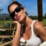 Amigos de Gala Caldirola hablan del nuevo romance de la española