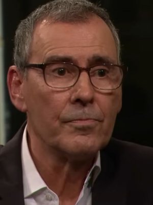 Cristián Campos cuestiona testimonio de Claudia Di Girolamo: “¿Cómo una madre puede olvidar algo así?”