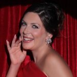 Eugenia Lemos comparte emotivas fotografías de su avanzado embarazo