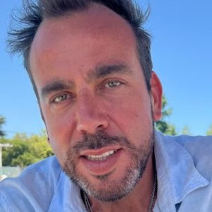 Señalan que vieron a Francisco Kaminski muy apasionado con su nueva conquista