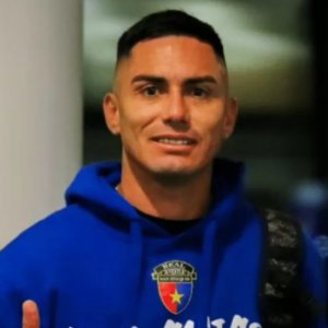 Acusan a Jean Paul Pineda de tratar mal a sus hijos con Faloon Larraguibel