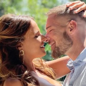 Oriana Marzoli intenta opacar la boda de Tony Spina y recibe mensaje de vuelta de la novia