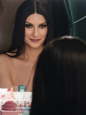 Laura Pausini se desahoga con 51 años: 