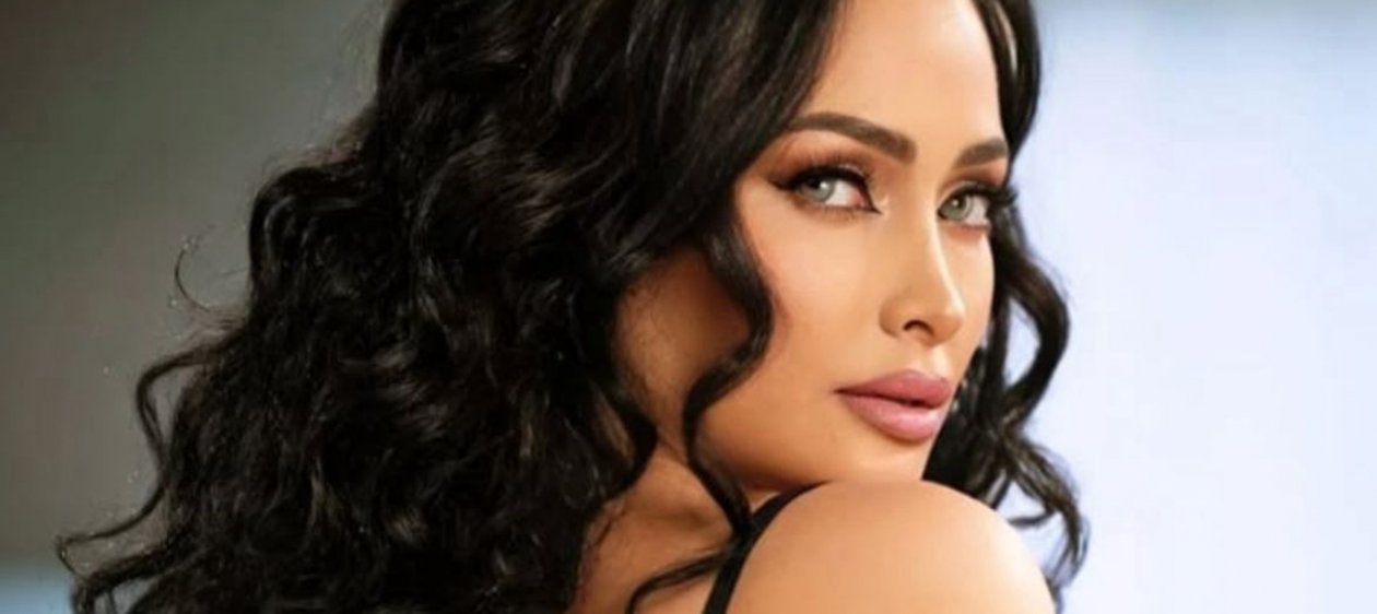¡Otro posible ingreso! Icónica modelo podría sumarse a