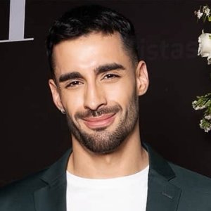 El pasado que une a Jorge Aldoney y candidata presidencial: 