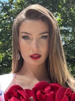 Hermana de Fran Maira se robó las miradas en Miss Mundo Chile y habló abiertamente de su orientación sexual