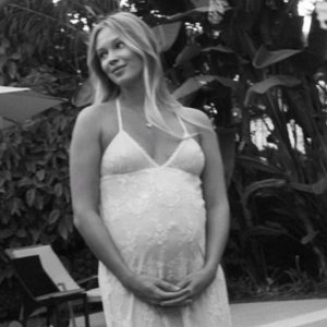 Pareja de Alexis Sánchez sobre su embarazo: 