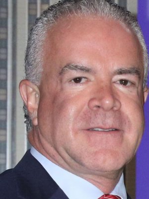 Decretan orden de detención contra Raúl Rocha, dueño de Miss Universo, por presuntos nexos con el crimen organizado