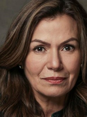 Solange Lackington pide ayuda para costear tratamiento de su hijo