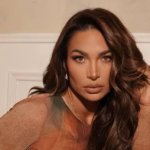 Polémica por venta de bikinis: Lisandra Silva es cuestionada por vender prendas usadas