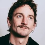 La inesperada "actualización" sentimental de Francisco Reyes Cristi en "Fiebre de Baile"