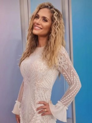 Kenita Larraín viaja de urgencia a Argentina tras la repentina muerte de su suegra