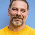 Acusan a José Antonio Neme de maltratar a un garzón