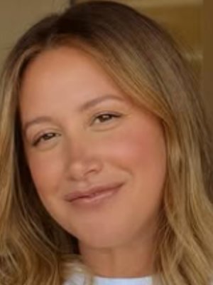 Ashley Tisdale relató exclusión en grupo de madres famosas de Hollywood