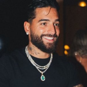 El nuevo look de Maluma provoca impacto entre sus fans