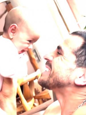 Pangal Andrade fue sorprendido por su hija Alanna: 