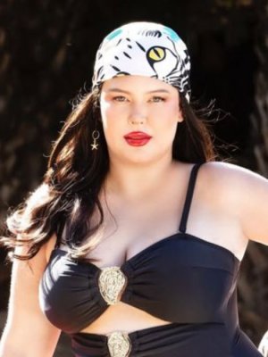 Michelle Carvalho logra importante colaboración: "Un accesorio fresco, cómodo y en tendencia"