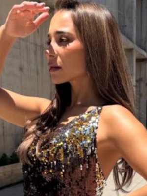 Princesa Alba da luces de su look para la Gala de Viña: "Llevamos como dos meses trabajando"