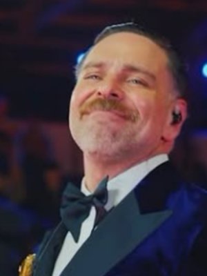 José Antonio Neme presentó a nuevo integrante de su familia